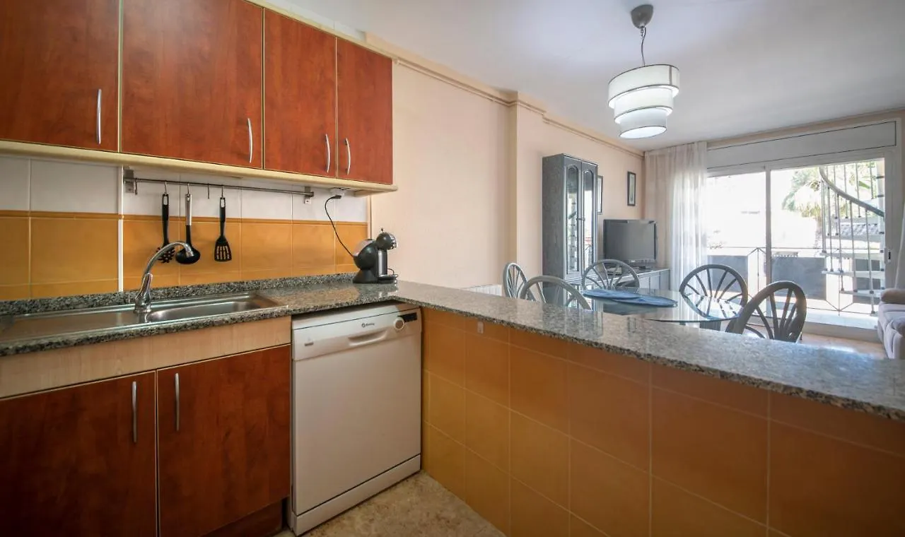 R129 Apartamento Con Terraza Y Piscina Comunitaria Cerca De La Playa Calafell
