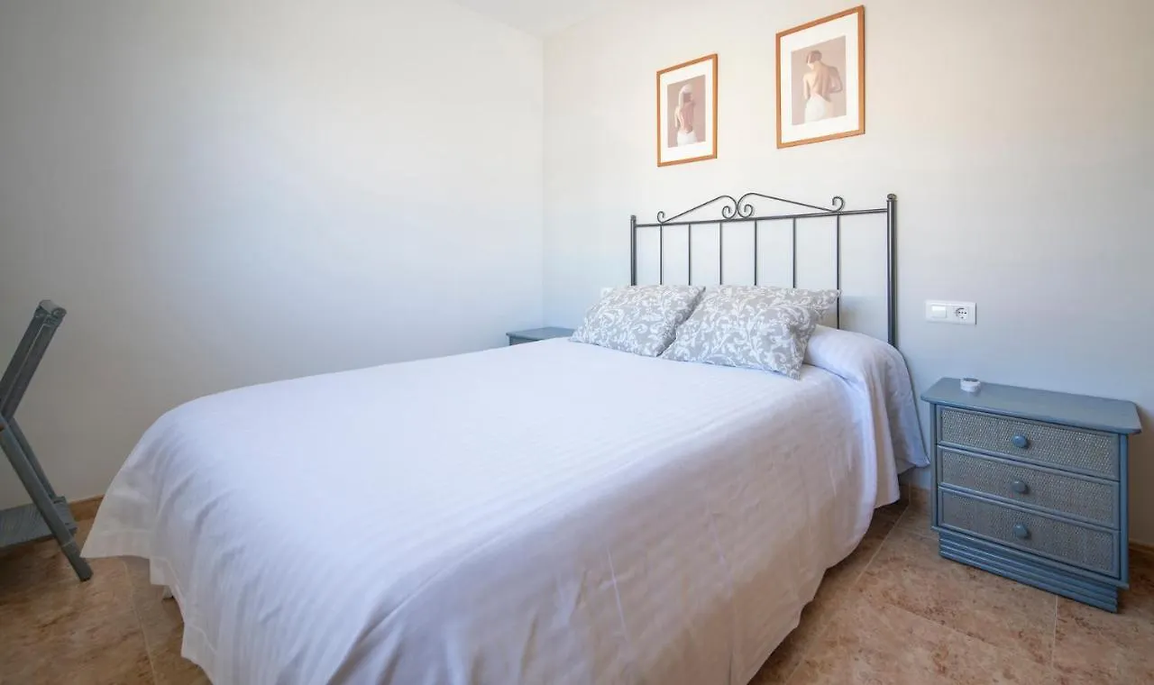 R129 Apartamento Con Terraza Y Piscina Comunitaria Cerca De La Playa Calafell 0*,  Hiszpania
