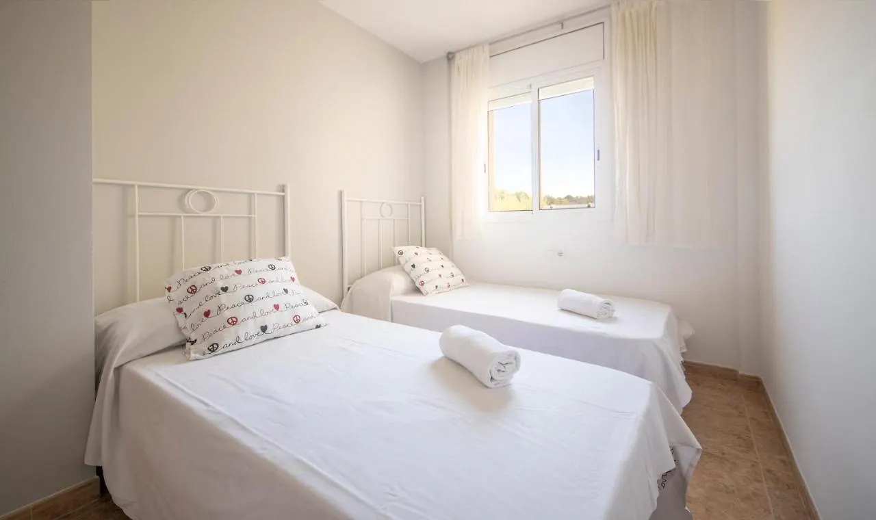 Apartmán R129 Apartamento Con Terraza Y Piscina Comunitaria Cerca De La Playa Calafell Španělsko